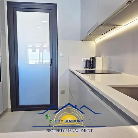 Nini Sunset Sailor Luxury Apartamento Benidorm