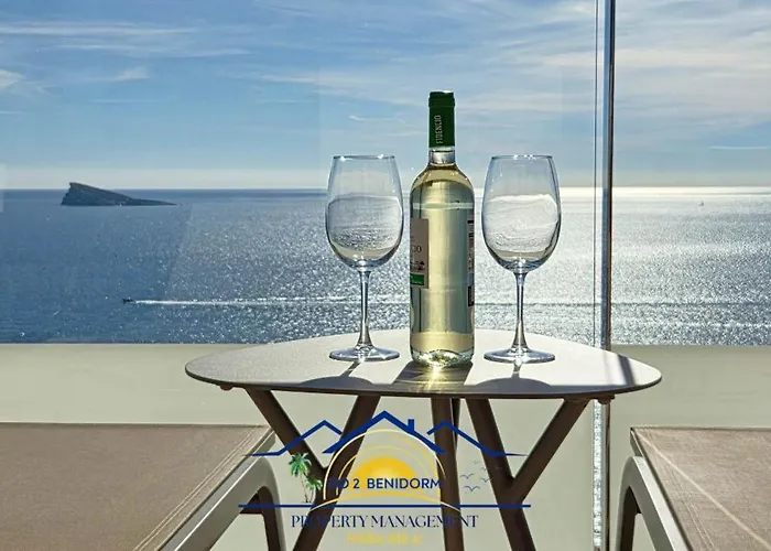 Nini Sunset Sailor Luxury Benidorm